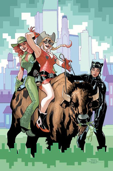 GOTHAM CITY SIRENS #1 PRE-ORDER