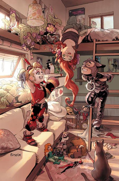 GOTHAM CITY SIRENS #4 PRE-ORDER