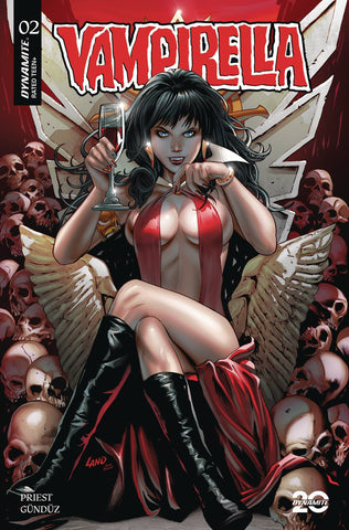 VAMPIRELLA (2025) #2 CVR B LAND